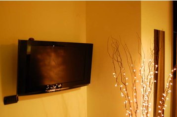 Italia Privát Roma, Esterno